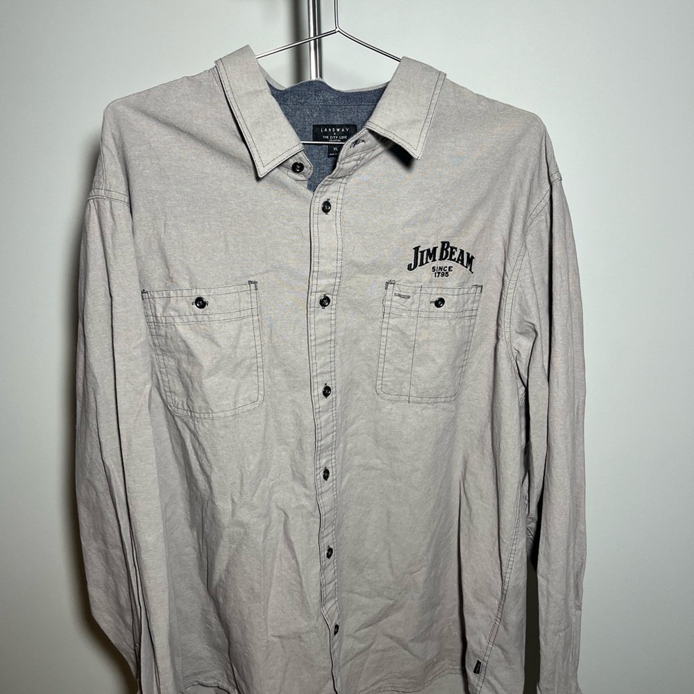 Jim Beam Men's Light Gray Casual Button Down Shirt